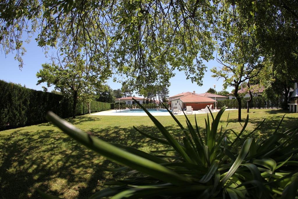 Hotel Domaine Du Pignada Boucau Exterior foto